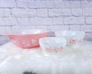 Vintage Pyrex Pink And White Gooseberry Cinderella Bowls Rare 441 443 444