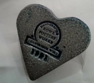 Rare 1991 Rowe Pottery Wi Salt Glaze Heart Pin Handcrafted Great Shape