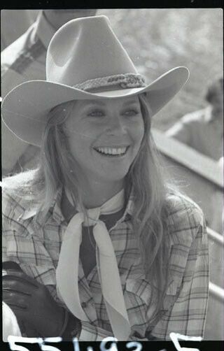 Lindsay Wagner Smiling Cowgirl The Bionic Woman Rare 1977 Nbc Tv Photo Negative