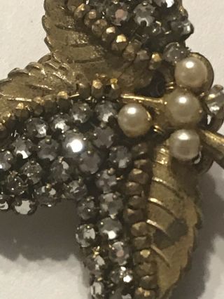 Rare Vintage Signed MIRIAM HASKELL Rhinestone Seed Bead Gold Leaf Clip Earrings 4