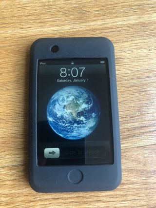 Apple iPod Touch 1st Generation Black (8 GB) Rare John Lennon Legend Edition EUC 6