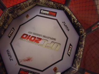 UFC Undisputed 2010 Playstation 3 PS3 Xbox 360 Octagon Store Display Promo RARE 8