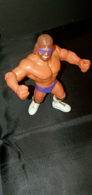 Rare Purple Macho Man Randy Savage Hasbro 4.  5” WWF Wrestling Figure Vintage WWE 2