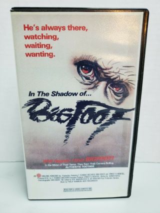 In The Shadow Of Bigfoot Vhs - Rare Oop/sasquatch/cryptozoology