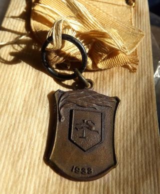 Rare Vintage 1933 Columbiana County Meet Medal,  Columbiana,  Ohio