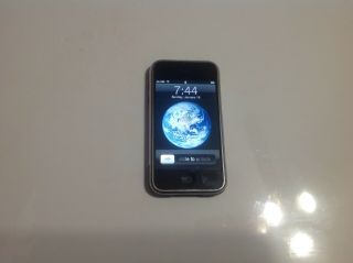 Apple Iphone 1st Generation - 8gb - Black (ios 1.  0) A1203 (gsm) Very Rare