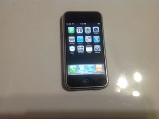 Apple iPhone 1st Generation - 8GB - Black (iOS 1.  0) A1203 (GSM) Very Rare 8