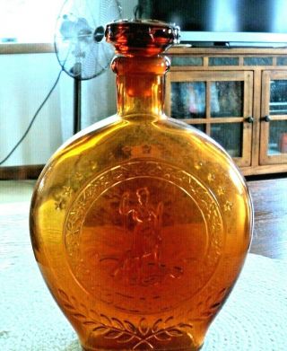 Rare Amber Glass Decanter W/ Glass Stopper.  Virginia " Sic Semper Tyrannis " Figures