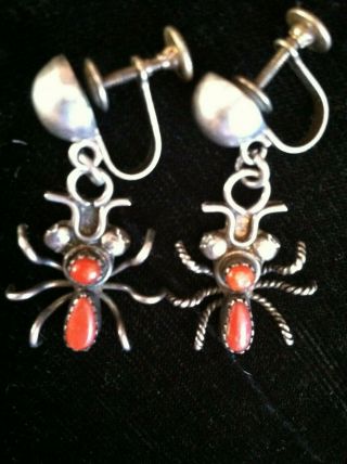 Must S@@ Rare Antique Zuni Old Pawn Sterling Silver Coral Spider Earrings