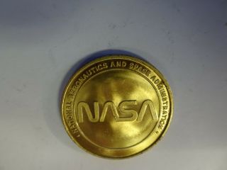 Rare NASA Coin from 1969 Apollo 11 1st Manned Lunar Landing 4