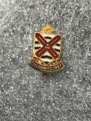 Rare Fulham Supporter Enamel Badge - Old Authentic From 1980s