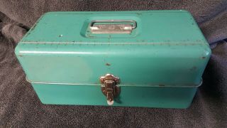 Very Rare Vintage Green Metal Hiawatha Tackle Box Made In Usa - 14 " X6 " -