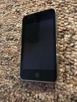 Apple Ipod Touch 32 Gb 2nd Generation Rare
