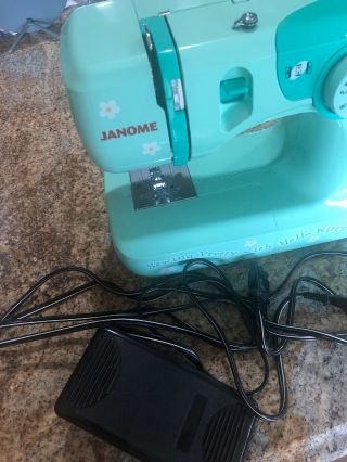 RARE Janome Hello Kitty Sewing Machine Model 11706 Green With Foot Pedal 7
