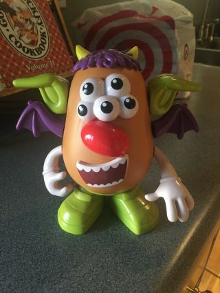 Mr.  Potato Head - Monster Mash - Halloween Rare 2011