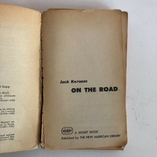 ON THE ROAD by Jack Kerouac / RARE Paperback 1st Edition / Signet 1958 4