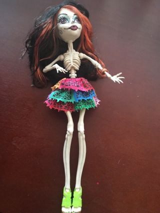 Monster High Doll Rare Skelita Calaveras Scaris City Of Frights W/ Skirt & Shoes