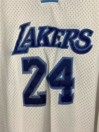 Adidas RARE Kobe Bryant 24 L.  A.  Lakers Jersey White/Baby Blue Size (XL) ? 2