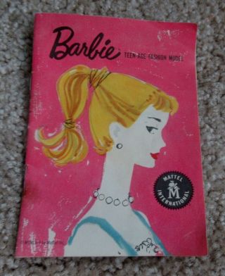 Vintage Barbie Single Face Booklet For 1 P/t With 3 Rare Outfits