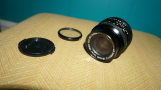 Vivitar 28mm F2.  0 Mc Close Focus Wide Angle Lens With 49mm Uv Filter (rare)