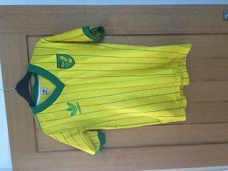 1981 - 1983 Norwich City Retro Adidas Remake Football Shirt Rare