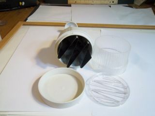The Pampered Chef RARE ZYLISS FOOD CHOPPER 3