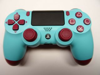 Sony Ps4 Controller Dualshock 4 Rare Berry Blue