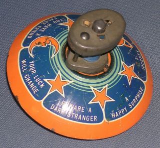 VINTAGE TIN LITHO WIND UP WHISTLING SPINNING TOP FORTUNE TELLING ULTRA RARE 2