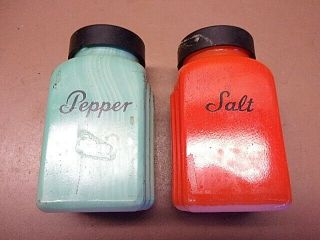 Vintage & Rare Tappan Red & Green Milk Glass Salt & Pepper Shakers W/roman Arch