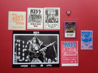 Kiss,  B/w Promo Photo,  6 Rare Old Backstage Passes,  Guitar Pick,  Rare Originals