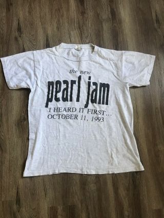 Rare Vintage October,  11 1993 Pearl Jam Shirt 1993 Size L