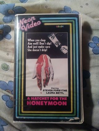 Hatchet For The Honeymoon Neon Video Vhs Rare Giallo Slasher Horror Big Box