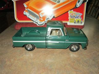 Sun Star 1965 Green Chevrolet C10 Fleetside Shorbox Pick - Up Rare 1/18 Paint