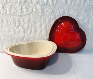 Le Creuset Large Cerise Red Heart Shaped Stoneware Casserole Dish 2.  5 Qt Rare