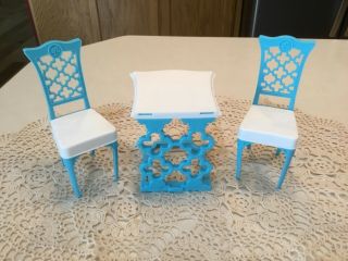 Rare 2010 Barbie Malibu Dream House 2 Blue Dining Chairs & Table Replacement