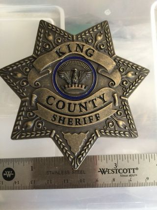 Walking Dead King County Sheriff Badge Rare Sdcc 2014