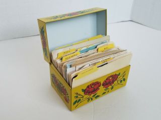 Vintage Syndicate Mfg Co Full Tin Metal Recipe Box Yellow With Red Flowers Rare