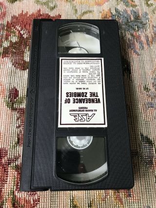 Vengeance Of The Zombies VHS rare horror Big Box All Seasons Entertainment 3
