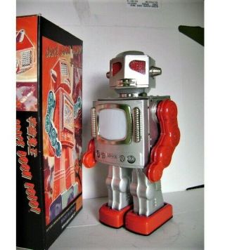 RARE SPACE DOOM SILVER - RED ROBOT METAL HOUSE JAPAN MIB 2