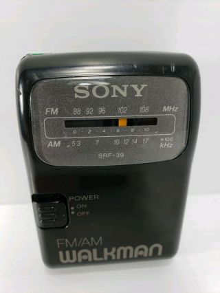Vintage Ultra Rare Htf - Sony Srf - 39 Walkman Am / Fm Radio