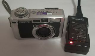 Pentax Optio 750Z RARE Early High End Digital Camera 7.  0MP 4x Zoom Flip Screen 2
