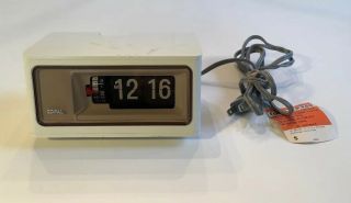 Copal Model Rp - 160 Flip Alarm Clock Rare