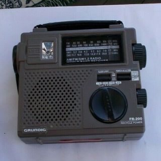 Rare Grundig Fr - 200 Emergency Short Wave Radio Hand Crank World Band Receiver Nr