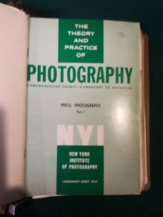York Institute Of Photography Binders (2) With 20 Courses.  Vintage 1979 Rare 3