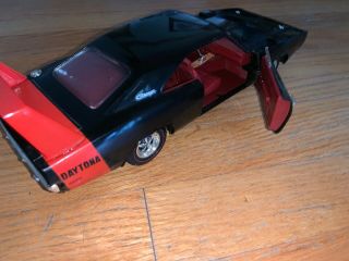 Ertl Diecast 1:18 1969 Dodge Charger “DAYTONA” Black Red Wing 426 Hemi - RARE 2
