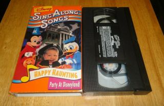 Disney Sing Along Songs Happy Haunting : Party At Disneyland (vhs) Kids Rare