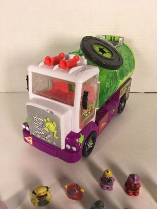 The Trash Pack Green Purple Garbage Sewer Truck Moose Toys Rare W/ 25,  Figures 5