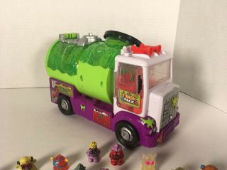 The Trash Pack Green Purple Garbage Sewer Truck Moose Toys Rare W/ 25,  Figures 6