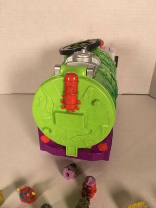 The Trash Pack Green Purple Garbage Sewer Truck Moose Toys Rare W/ 25,  Figures 8