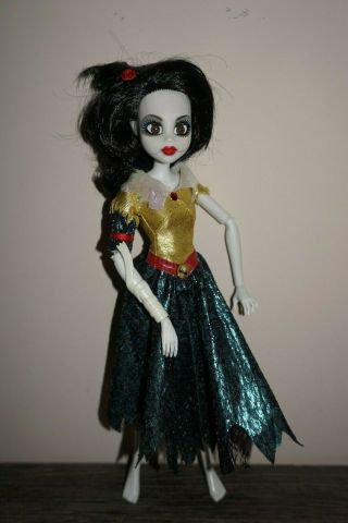 Zombie Snow White Princess Once Upon A Zombie Doll Wowwee Horror Halloween Rare